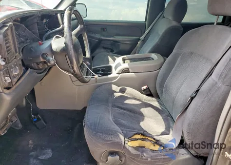 2002 Chevrolet Silverado C2500 Heavy Duty из США, поврежденный, VIN 1GCHC23U22F138966